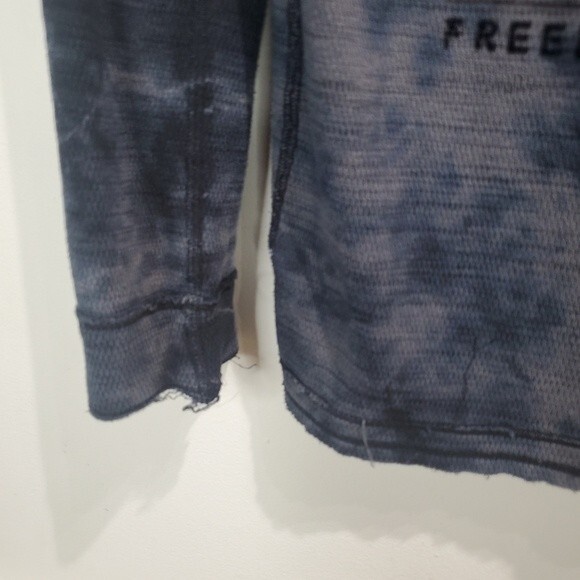 Affliction long sleeve Reversible skull waffle thermal long sleeve size med - Picture 10 of 13